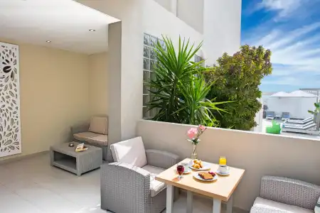 Elounda Garden Suites - 27