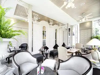 Kameo Grand Rayong & Serviced Apartments - 1