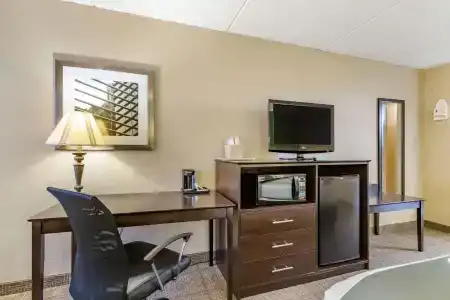 Spark By Hilton San Antonio Northwest near Six Flags - 72