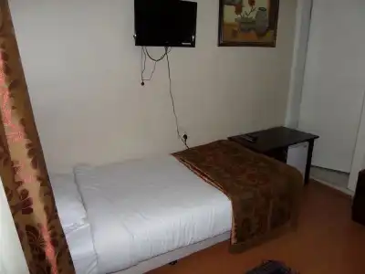 Ercan Inn - 18