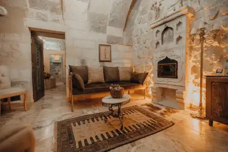 Serenus Cave Suites - 33