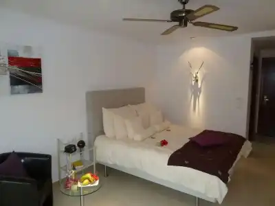 Birdcage Resort - Adult Only - 3