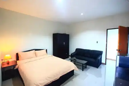 Baan Yuwanda Phuket Resort - 2