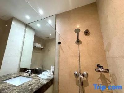 Thomson Residence - 82