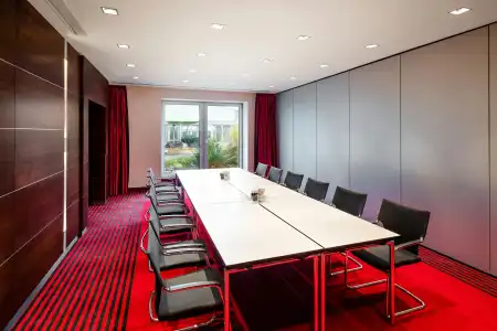 Sheraton Duesseldorf Airport - 31