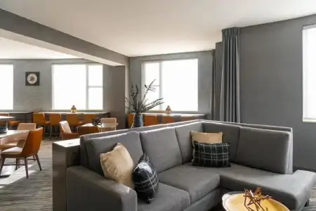 Courtyard by Marriott Chicago at Medical District / UIC - 29