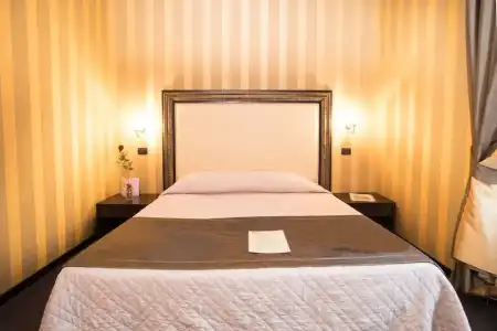 Ludovisi Luxury Rooms - 16