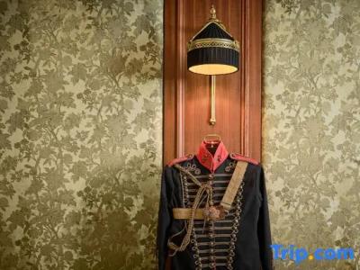 Maxwell Reserve Singapore, Autograph Collection - 39