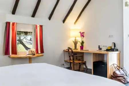 Auberge Cavaliere du Pont Des Bannes - 97