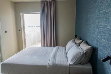 Hotel - 105