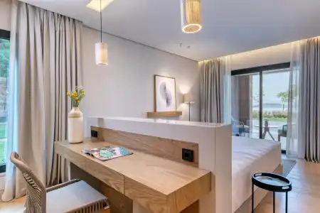 Vathi Cove Luxury Resort & Spa - 2