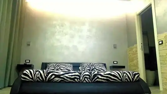 Excellence Suite - 185