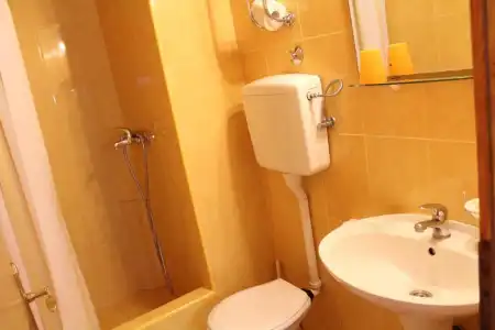Guest House Tomanovic - 132
