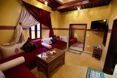 Riad TOYOUR - 110