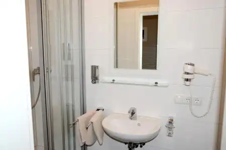 Baden Bonn - 68