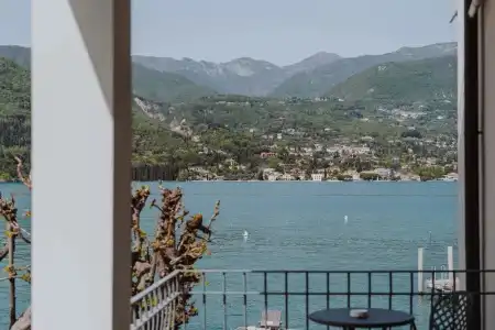 Bella & Restaurant - 34