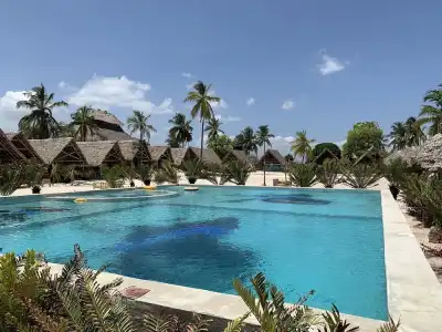 New Jambo Bungalows - Hostel - 10