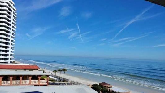 Tropical Winds Resort - 75