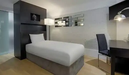 DoubleTree by Hilton London - Greenwich - 57
