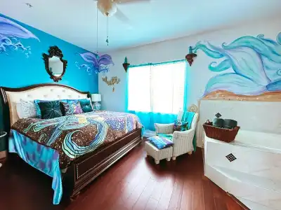 Inn On the Avenue - 110