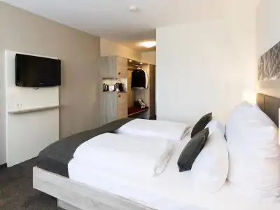 Best Western Plus Parkhotel - 40