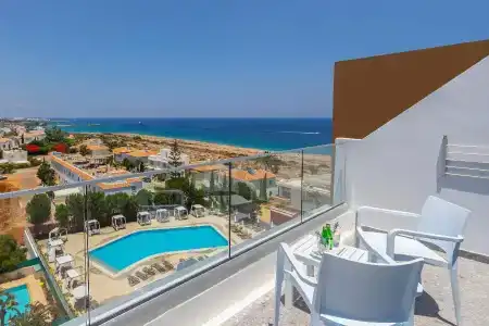 Leonardo Crystal Cove & Spa by the sea - Adults Only - 47