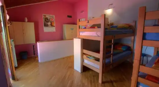 Manga Hostel - 2