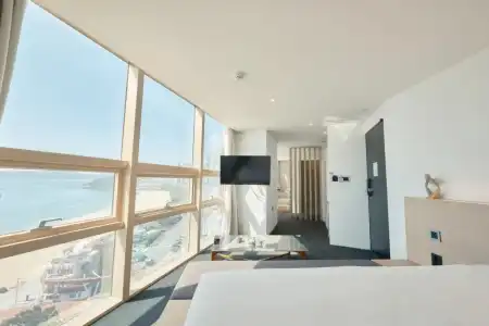 UH Suite The Haendae - 64