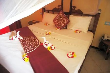 Uroa Bay Beach Resort - 75