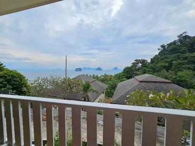 Koh Ngai Cliff Beach Resort - 36
