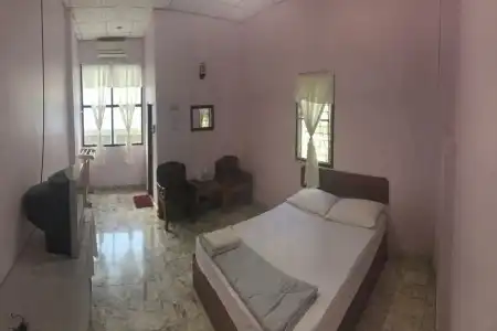 99 Inn - 4