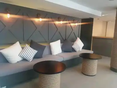 Journeyhub Pattaya Central - 6