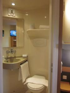 B&B Bayeux - 55