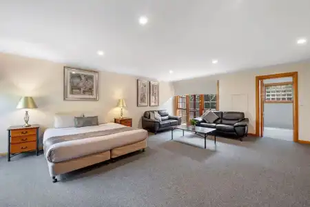 Hideaway on George - 32