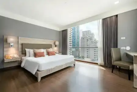 Adelphi Suites Bangkok - 81