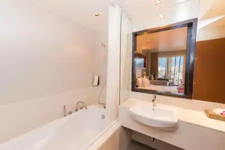 ASHLEE Hub Patong - 41