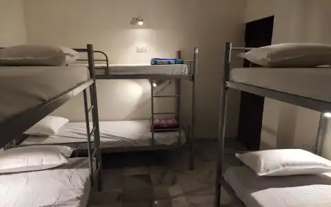 Big Brother Hostel - 14