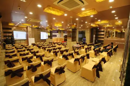 Golden Grand - 15