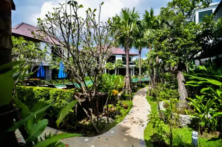 Coco Retreat Phuket Resort & Spa - 41