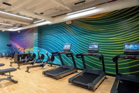 Moxy Cincinnati Downtown - 19