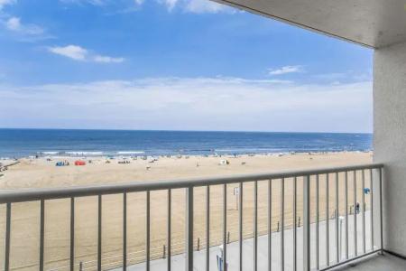 Beach Quarters Resort - 61