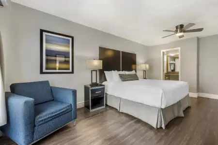 Best Western Pier Point Inn - 66