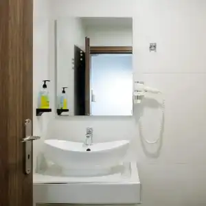 Karidis - 17