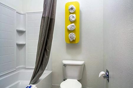 Motel 6 Dallas - Irving DFW Airport South - 40