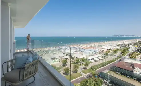 Ambasciatori - 84