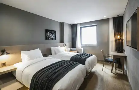 Hotel28 Myeongdong - 43