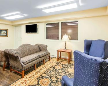 Bluegreen Vacations Patrick Henry Square, an Ascend Collection Resort - 2