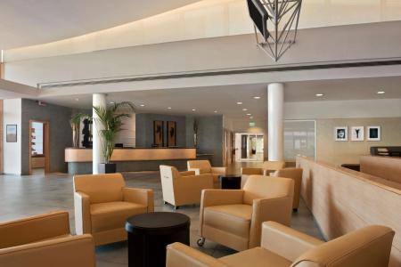 Hilton Garden Inn Rome Airport - 2