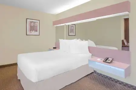 Sleep Inn Erie near Sports Center - 38