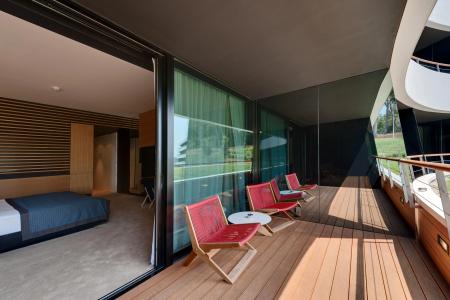 Lone by Maistra Collection - 6